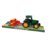 Traktor z maszyną rolniczą 5702