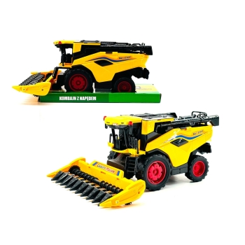 Kombajn z napędem 4899